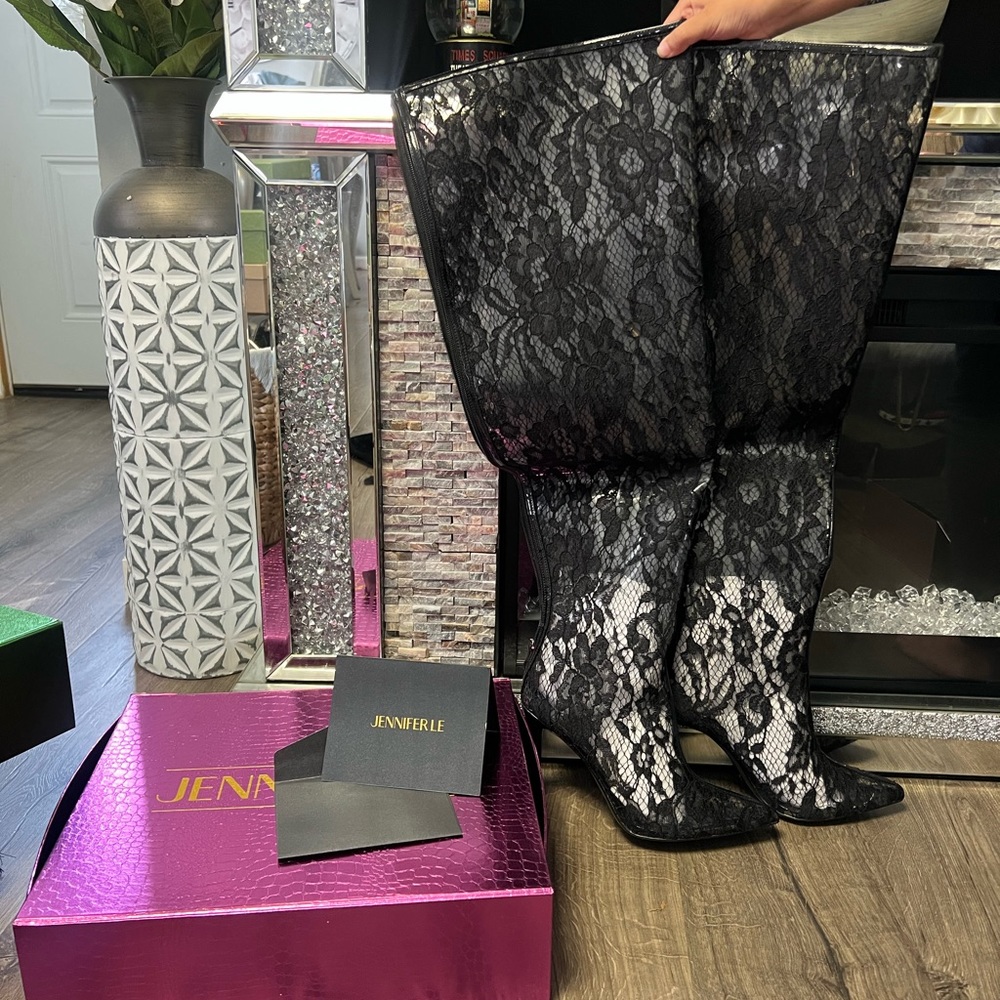 I am Jenniferle authentic boots